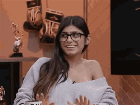 mia khalifa leak|MIA KHALIFA (TAKING IT ALL) : r/MiaKhalifaX